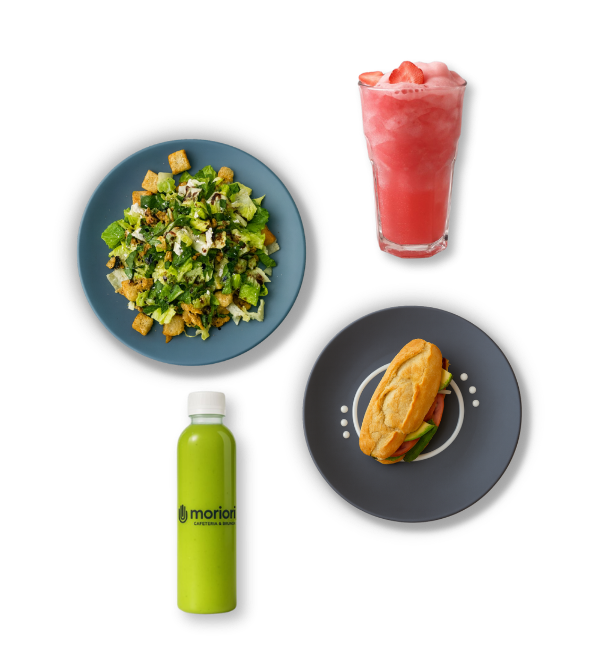 “Alimentos y bebidas de Casa Moriori: ensalada, lonche, jugo y café.”